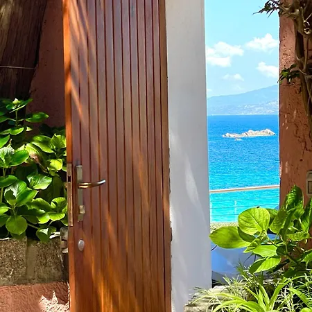 Holiday home Casa Captain Howard Blackburn - Fronte Mare Con Giardino -